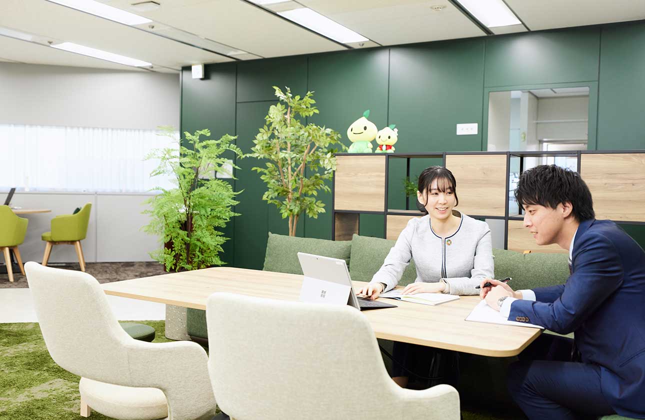 60年にわたって培ってきたこくみん共済 coop らしさに「デジタル技術」を取り入れた、「新しいたすけあい」を創造・実践していきます。