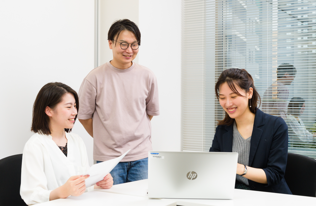 勉強会やミーティングを通じて疑問点を解消し、知識を共有。主体性を重んじているので、若手所員も積極的に意見を言いやすい環境です。