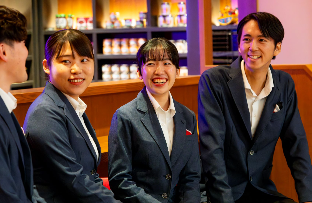 【奨学金返還支援制度＆福利厚生充実】