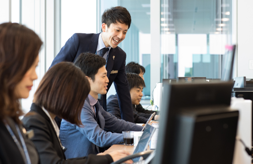 ■仕事に本気!成果を追求、互いに高め合う人間関係が魅力■