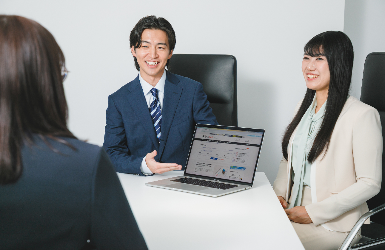 圧倒的な収益力と合理的な経営で成長