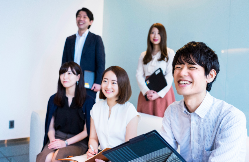 WHIを社員が使う。自由なキャリアを描ける組織。