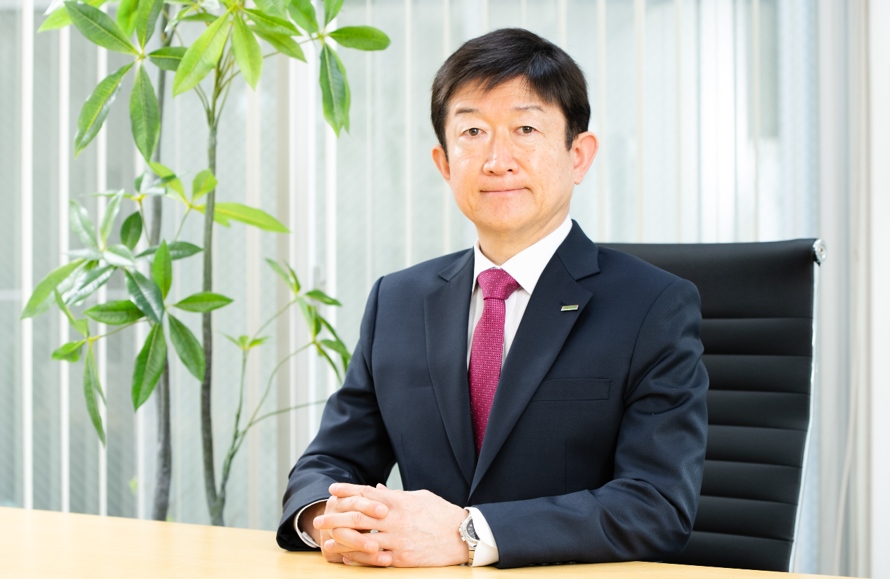 「当社は、1.お客様第一 2.創造と挑戦 3.働くことの喜び という企業理念のもと、ワクワクする仕事に挑戦し続けます」