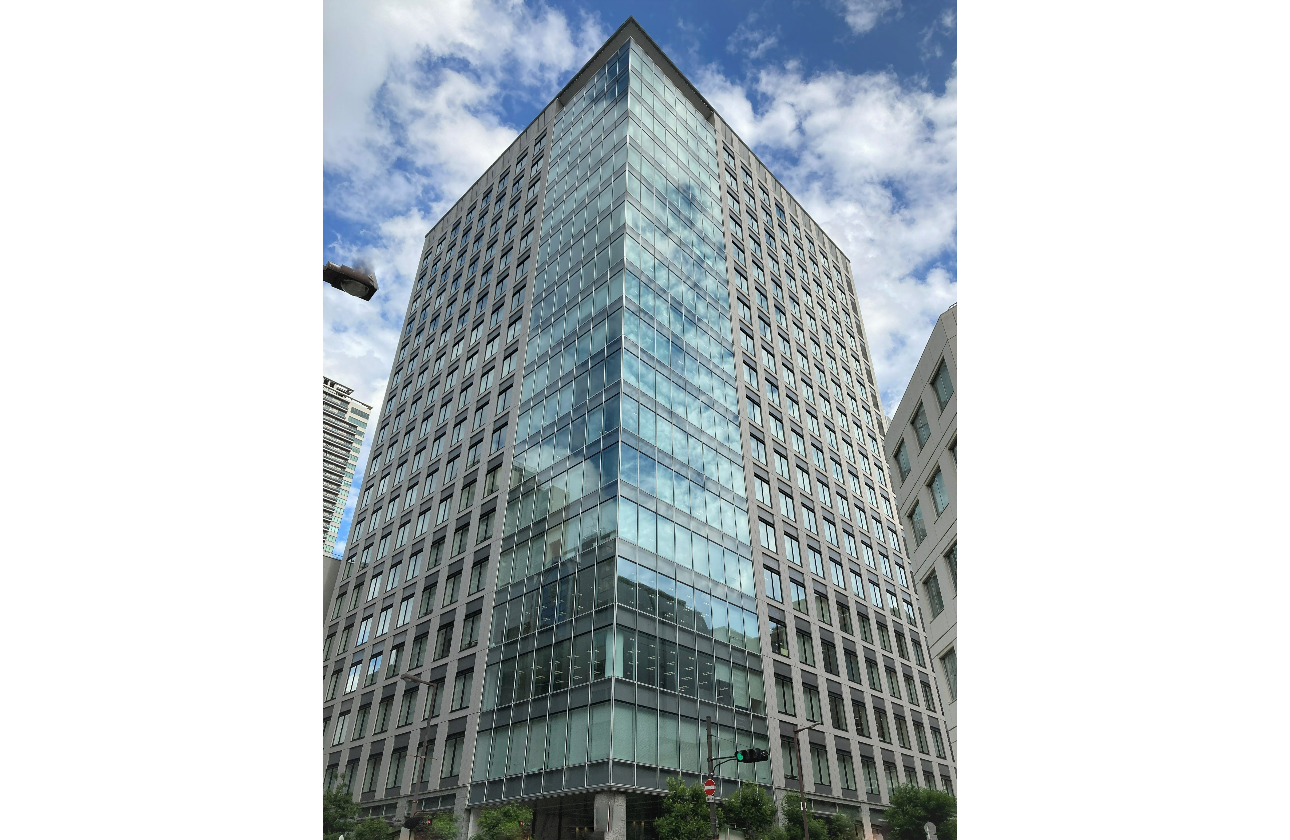 大阪本社の最寄り駅は淀屋橋駅または北浜駅となり、いずれも徒歩5分程度です。