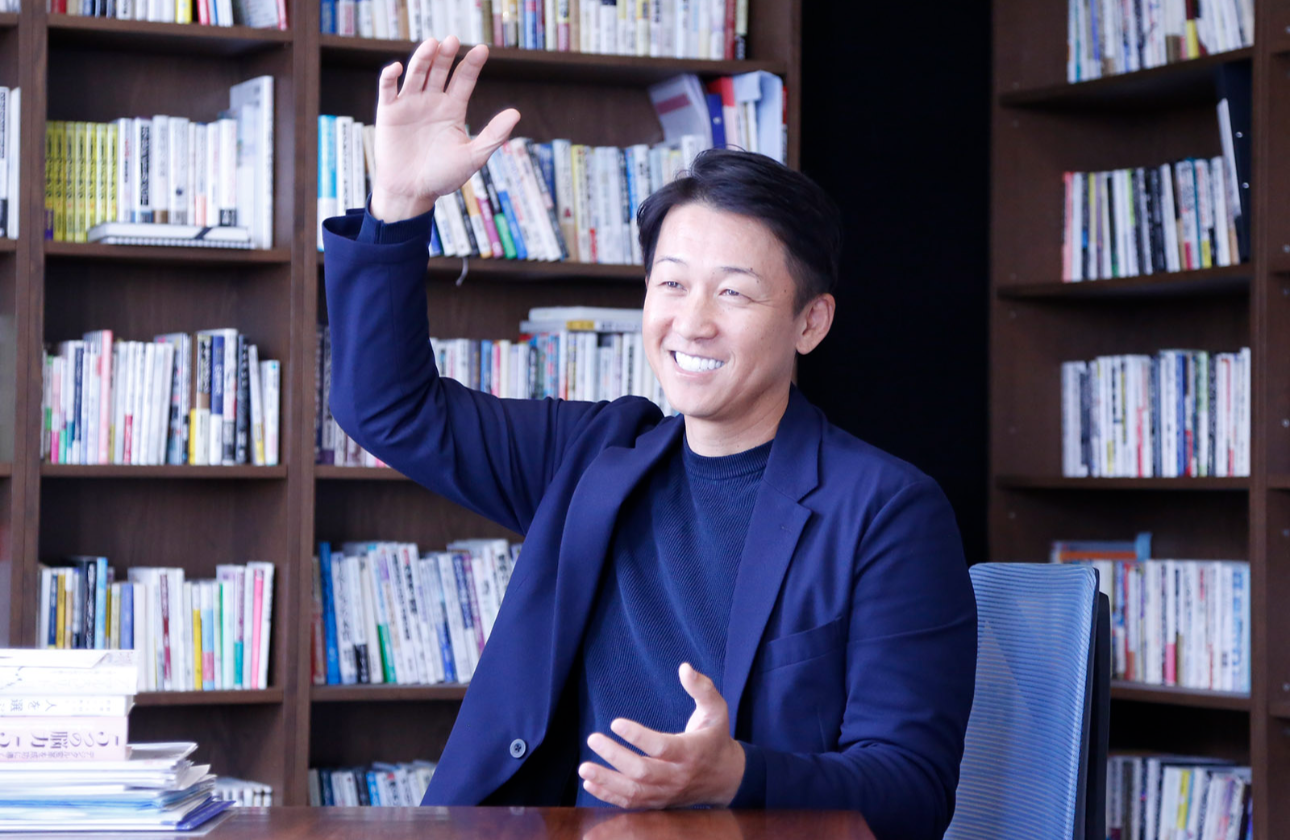 社長メッセージ~困った人を助けるという理念~