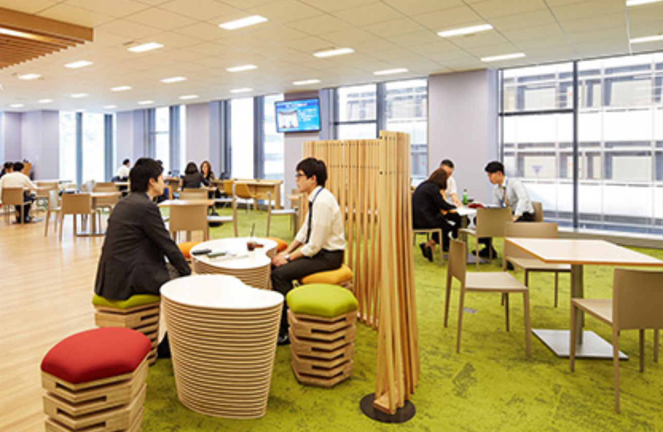 社員を身近に支え続ける、マザーオフィス