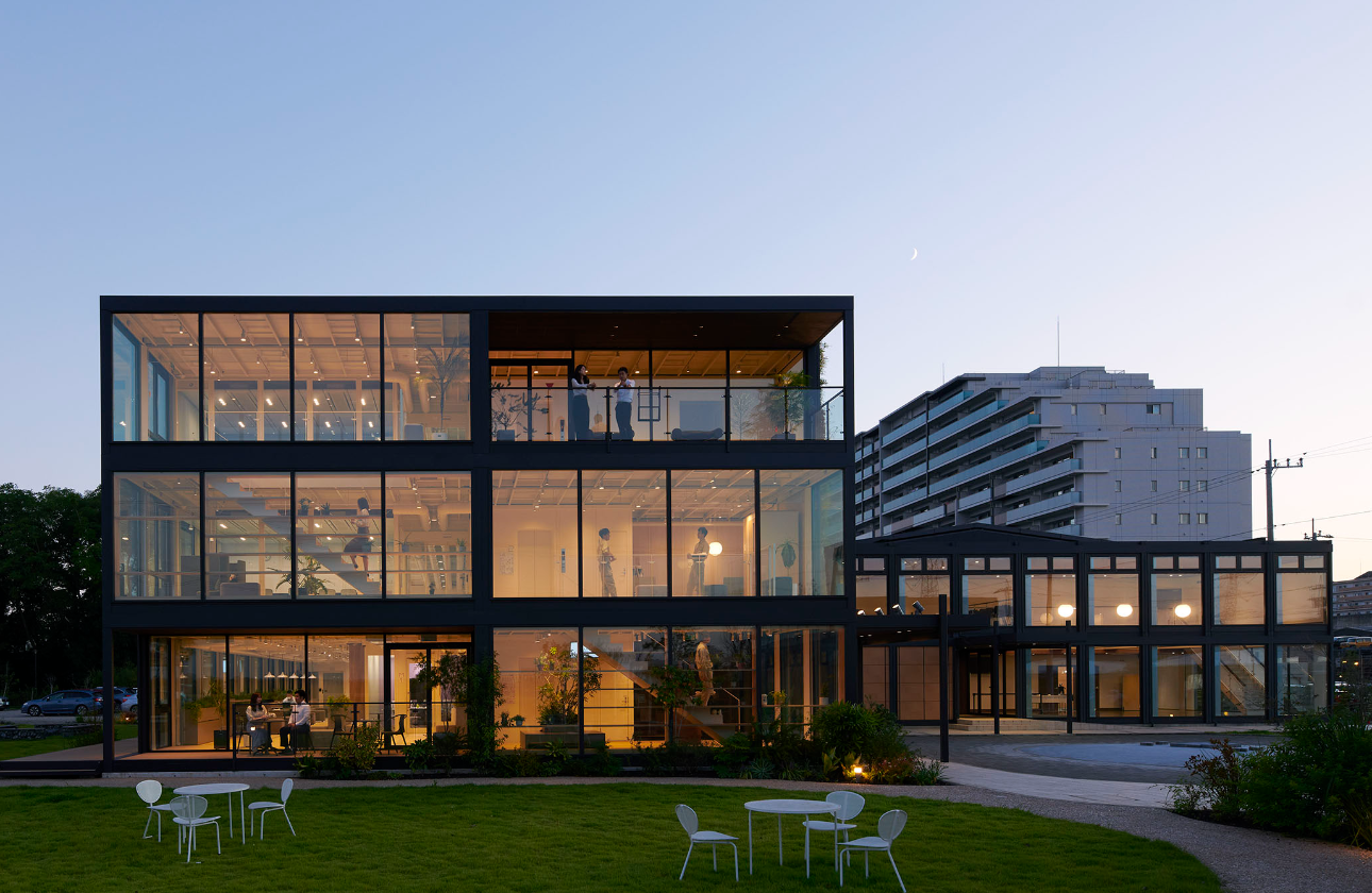 業界に先駆けて、モバイルスペース市場を開拓