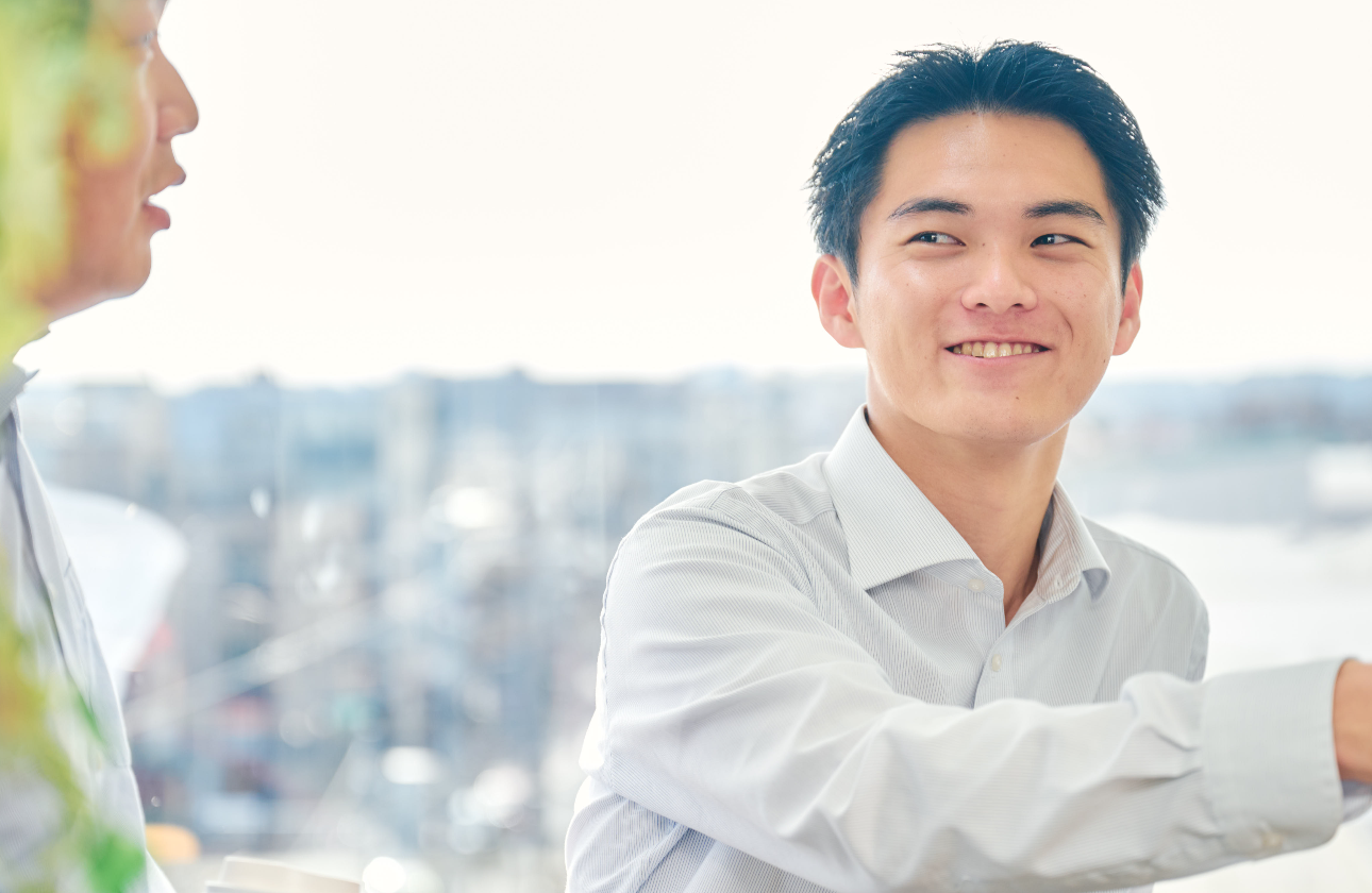 平均年齢33歳！年齢にかかわらず裁量がある場所です