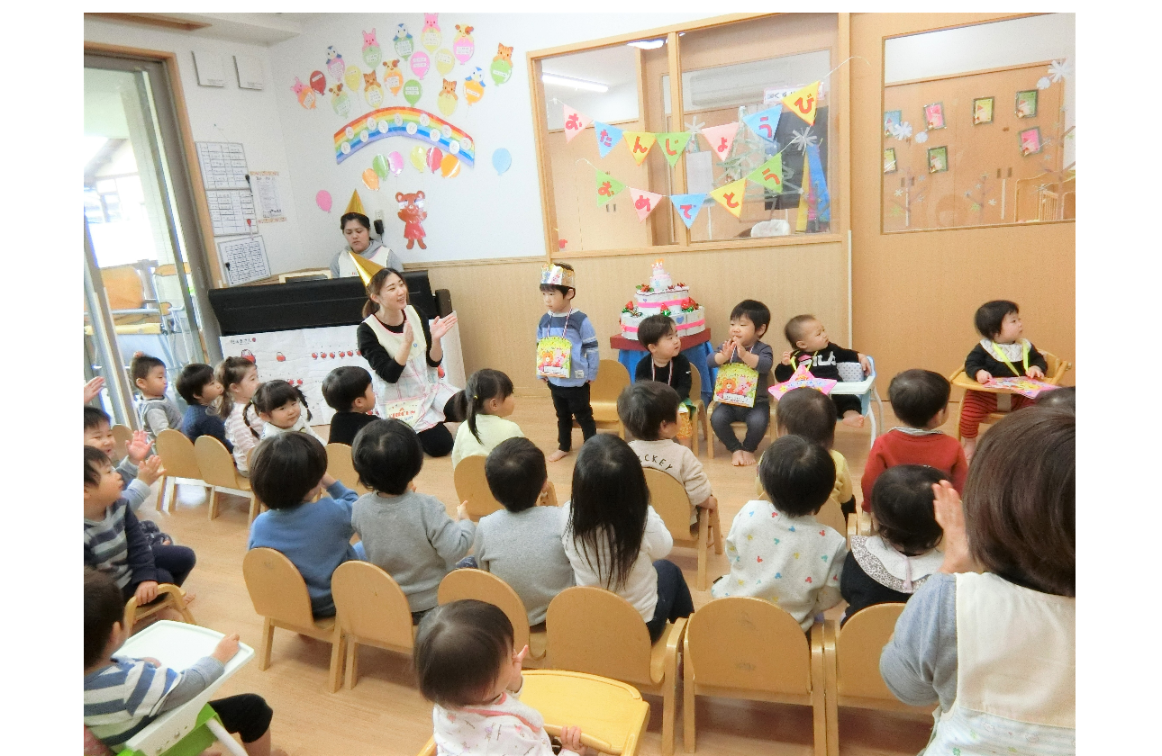 子育てと仕事を両立!事業内保育園