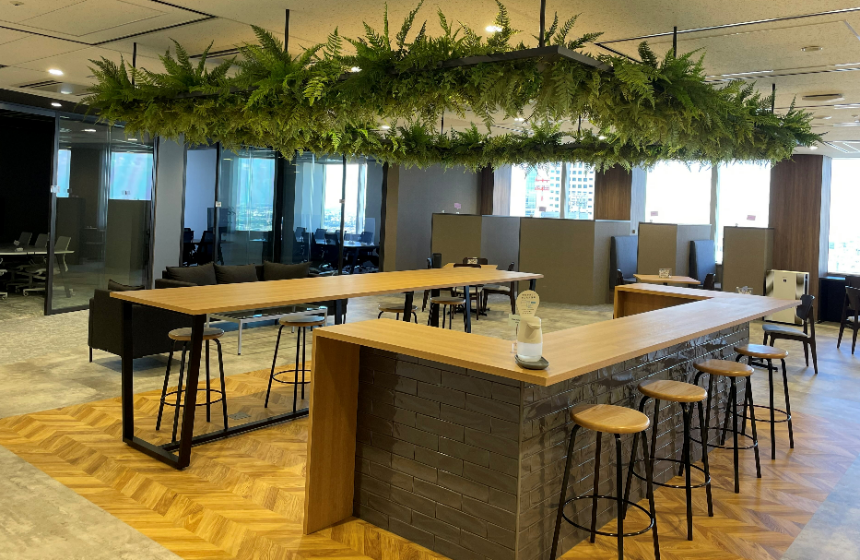 業界内で唯一、6年連続2桁成長を達成。