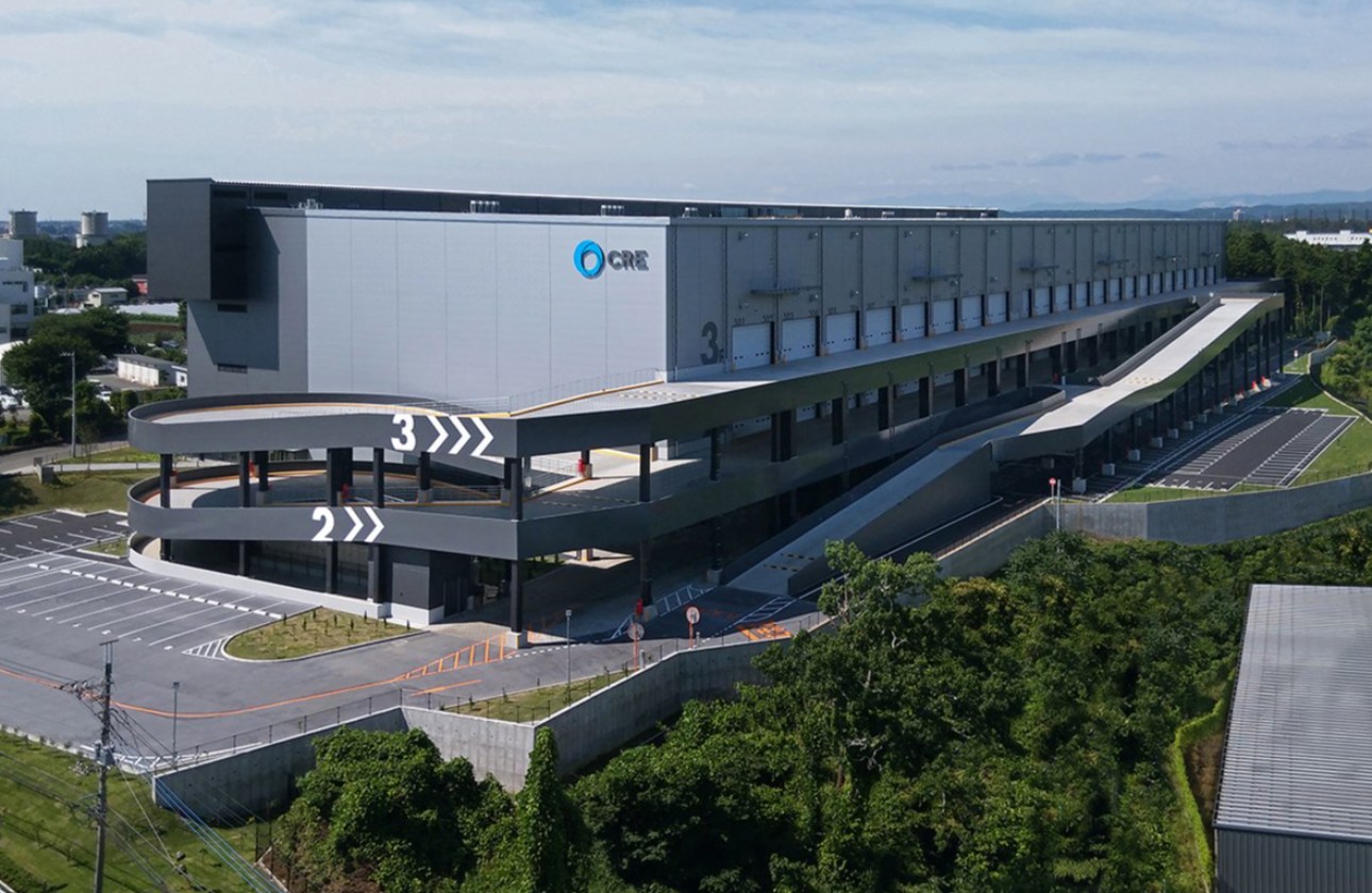 こだわりの自社開発ブランド「LogiSquare」