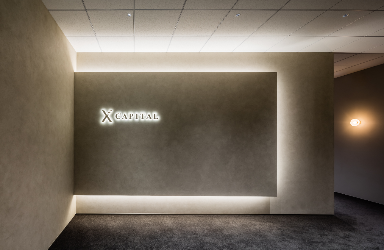 日本経済に、 パラダイムシフトを。