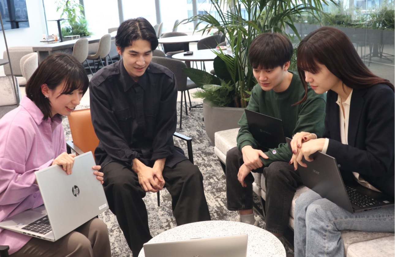 学生の皆さんに求めているのは「本気で頑張ろう」という気持ち。ITスキルは一切必要ない。先輩社員が全力でサポートしていきます。