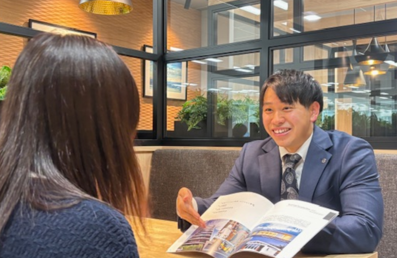 「AVANTIA」の営業職は、個人法人問わず、多くのお客様と関わっております。
成約時の達成感は、大きなやりがいに繋がります！