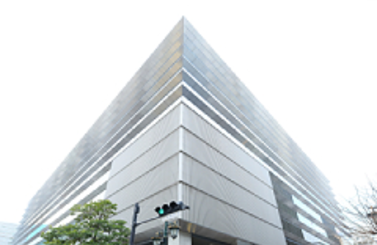 本社オフィス：GINZA SIX