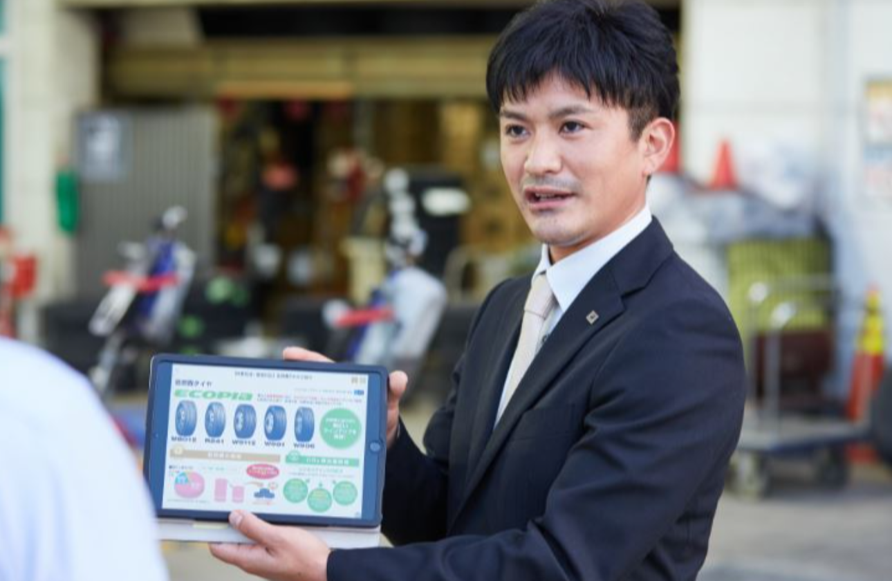 お客様の課題を解決するためにブリヂストンタイヤサービスが提供できることは何かを考え、提案の価値を最大限にするための挑戦を続けています。