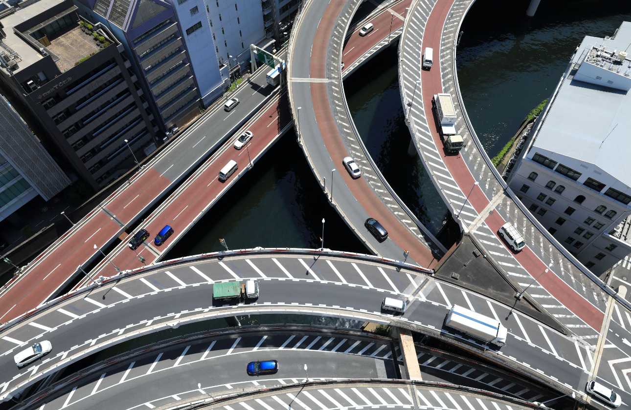 培った技術・対応力で 豊かで快適な社会の創造に貢献する