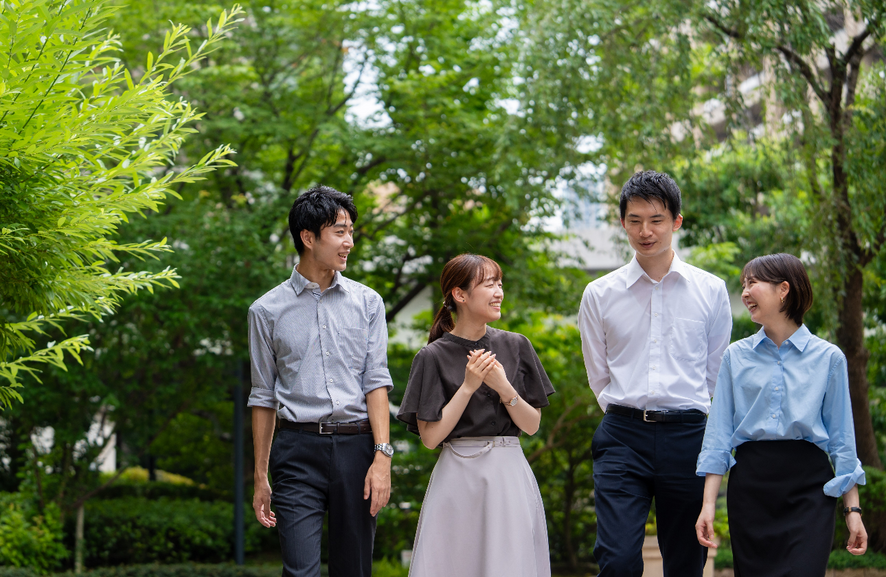 国際的で広範な領域のビジネスを支える