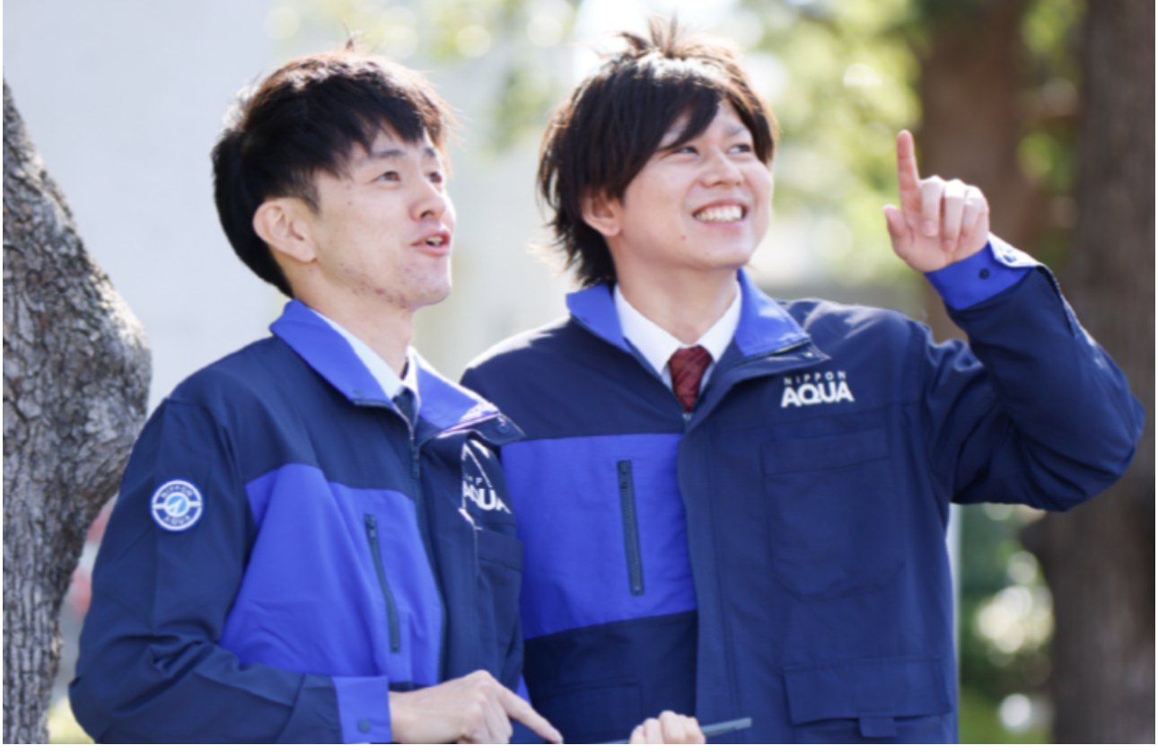 ◇チームワークでお客様満足を追求。助け合いながら、共に成長していく