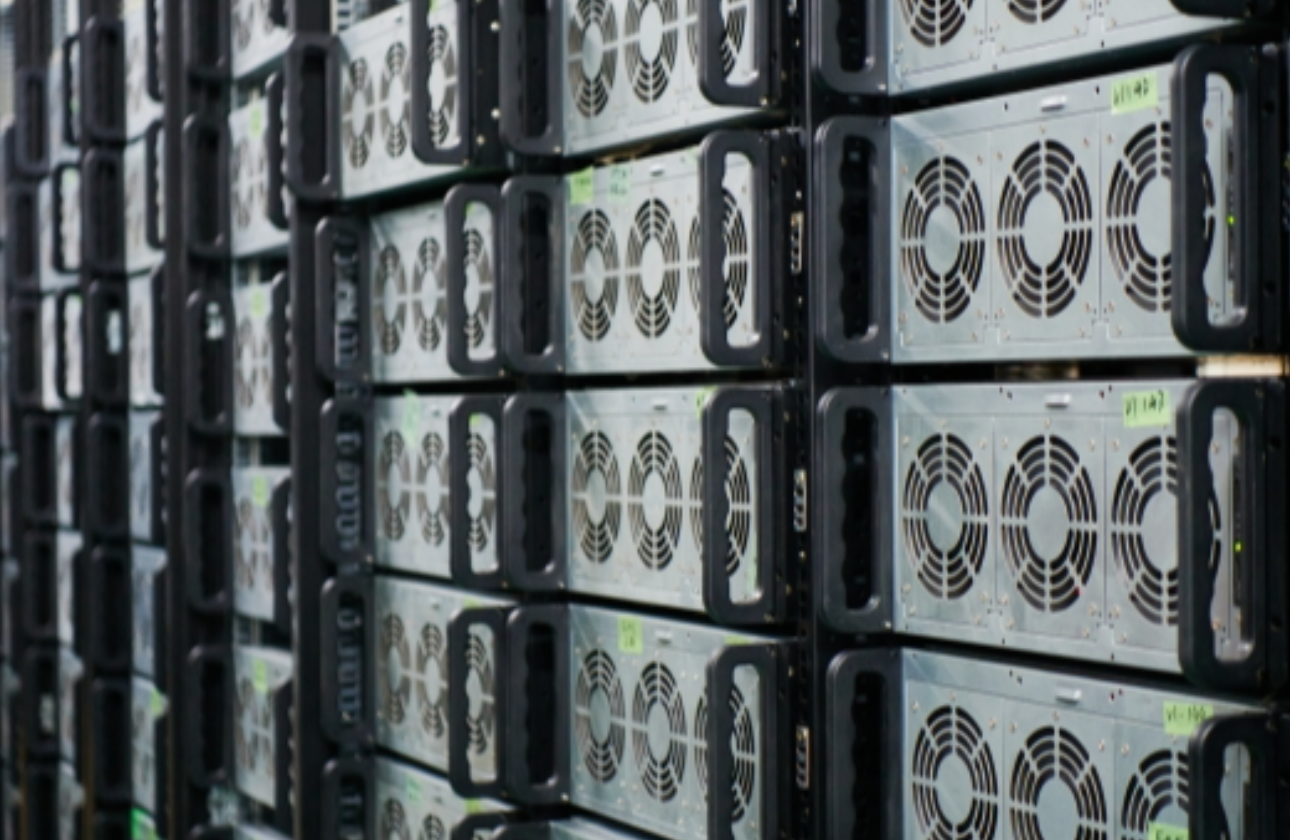 【日本初！GPU専用データセンターを構築したパイオニア企業】