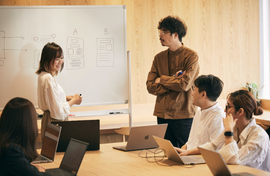 オープンな情報とフラットな議論