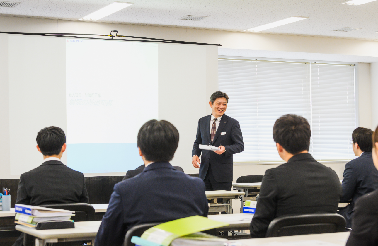 充実した研修制度【知識・経験なしの方歓迎】