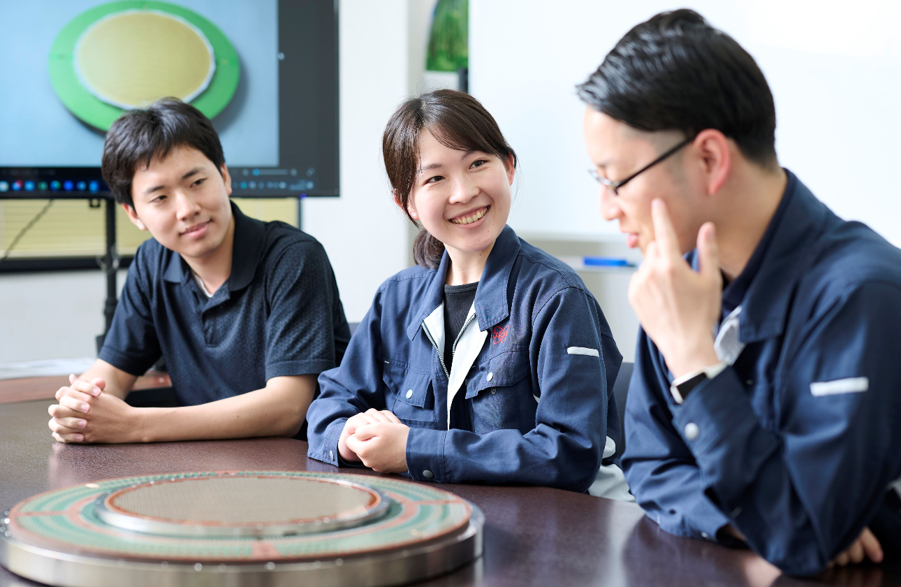 当社では、人物面を重視した採用を行っています。「モノづくりへの熱意」や「コツコツと努力する姿勢」をお持ちの方を歓迎します！