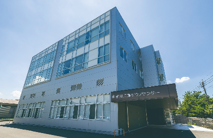 テクノセンター外観