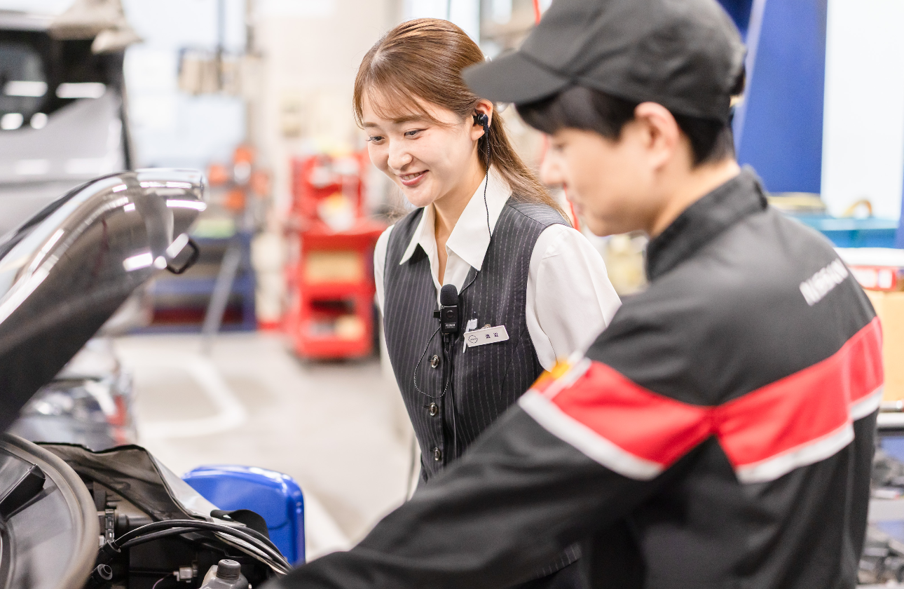 カーライフアドバイザー、テクニカルスタッフと協力して、 お客さまのカーライフを支えるテクニカルアドバイザー
