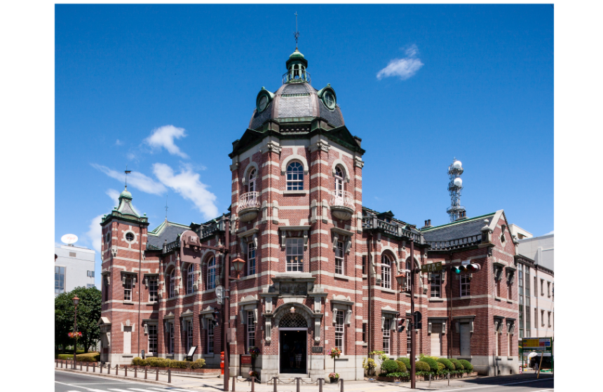 【変化を楽しみ、自考自動する多様な人材の育成へ】