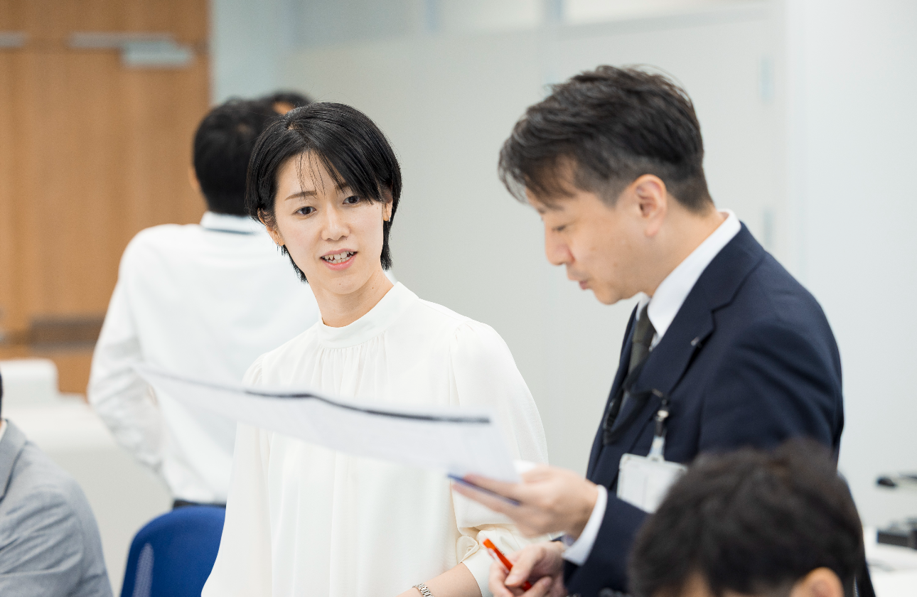 「広く深いゼネラリスト」が集い、互いに高め合う風土