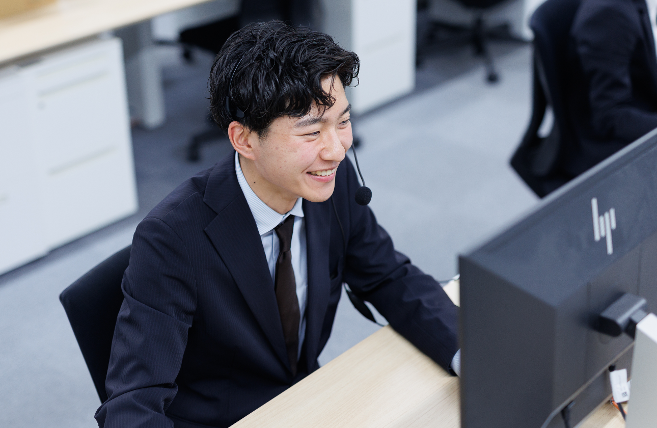 売上高100億超！売上成長率156％と業績好調！