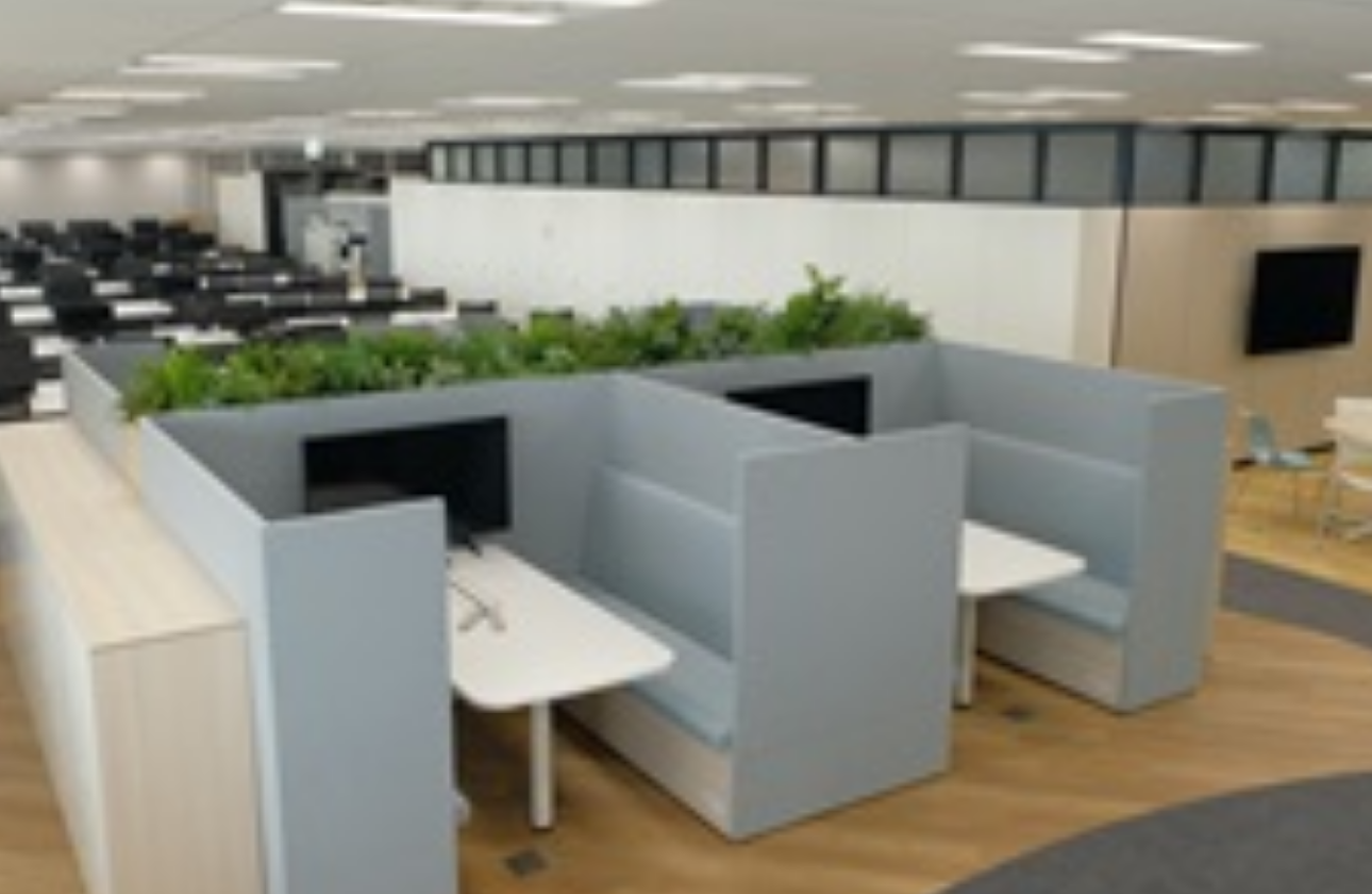 明るく快適なオフィス環境