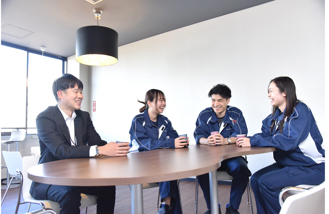 残業月約４時間！藤沢から転勤なし！有給取得年約13日！