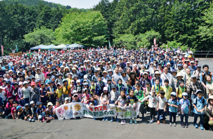 町のみんなとつくるスーパー。