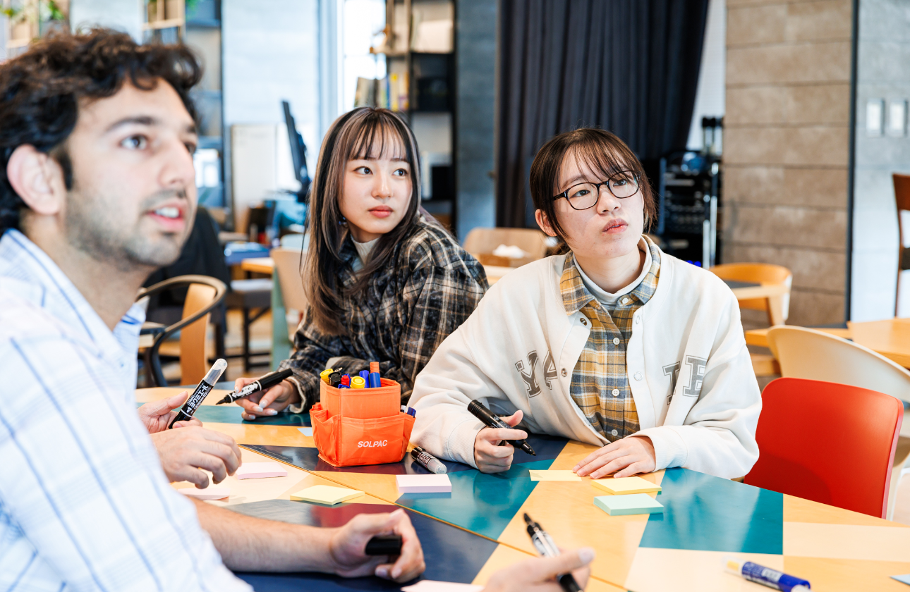 チームで支え合うことで、個の能力を超える