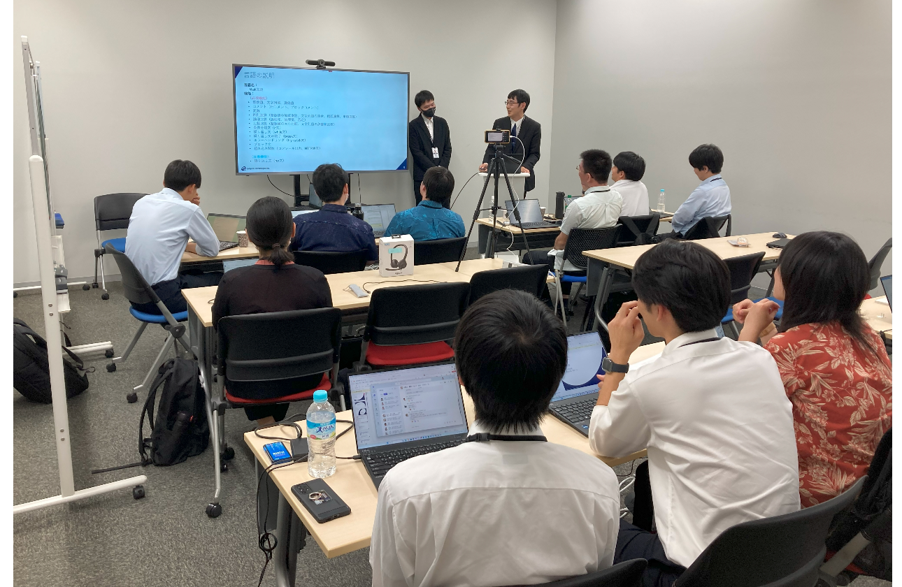 エンジニアの基礎～実践まで　充実した新入社員研修（6カ月）