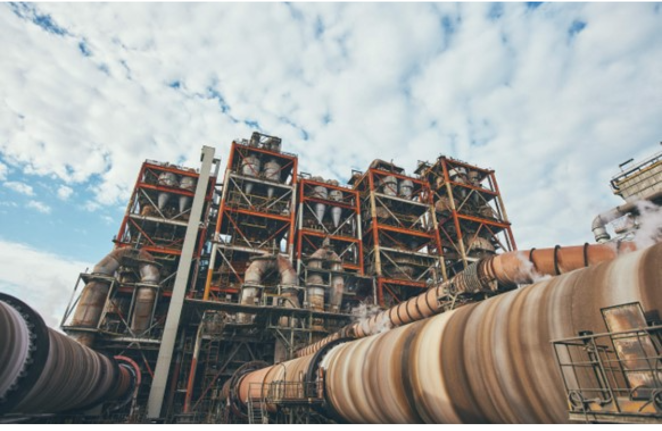 セメントメーカーの仕事はとにかくダイナミック！