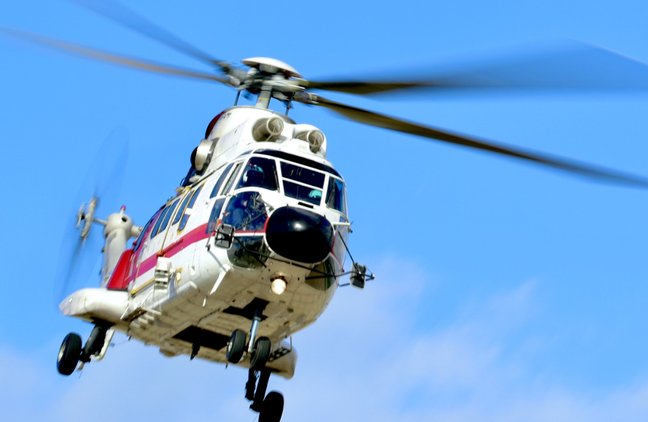 【航空事業】救急からビジネスまで、空のサービスを総合的に提供